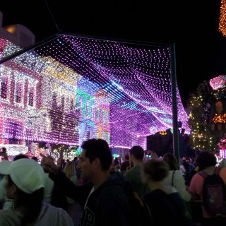 Studios Backlot Osbourne Lights